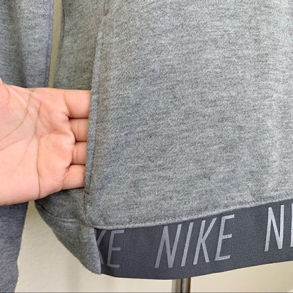 Nike Women’s Size Medium Dri-Fit Cowl Neck Long Sleeves - Picture 5 of 14